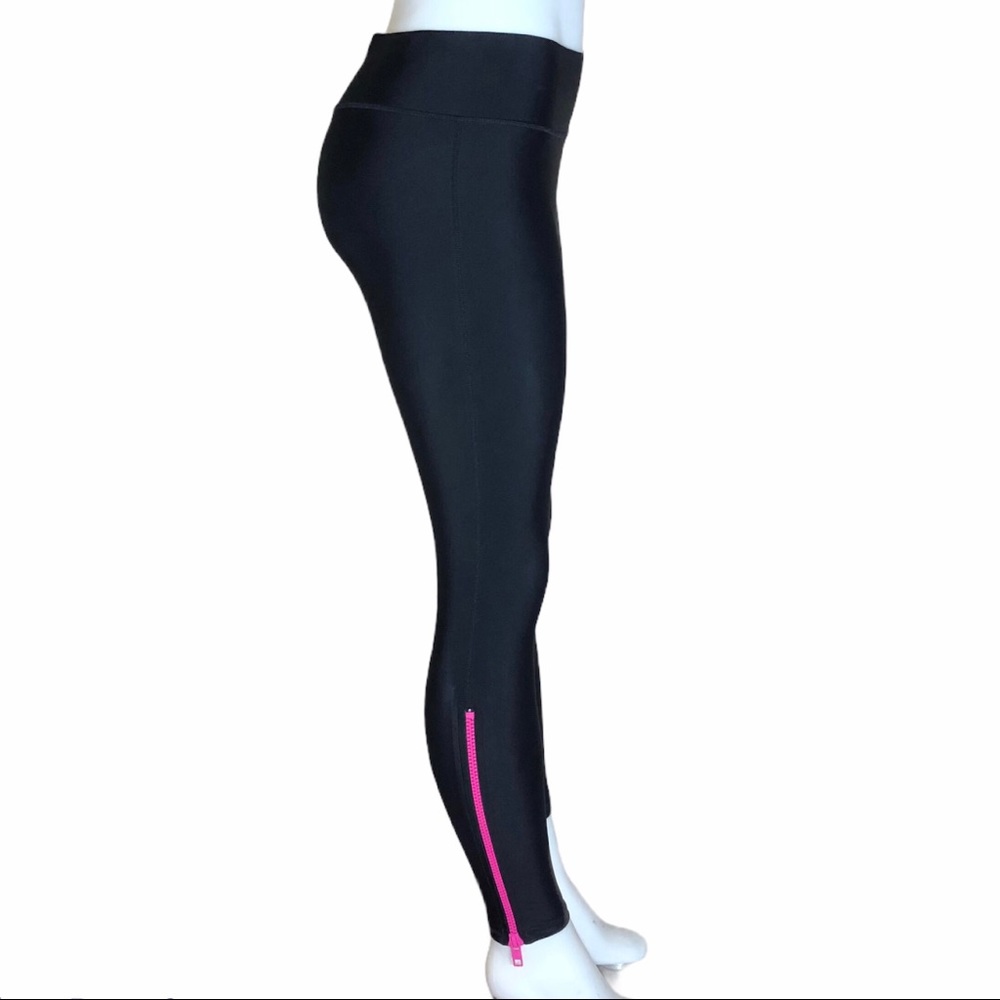 NWT Terez Pink Zipper Black Leggings Size M - Picture 1 of 13